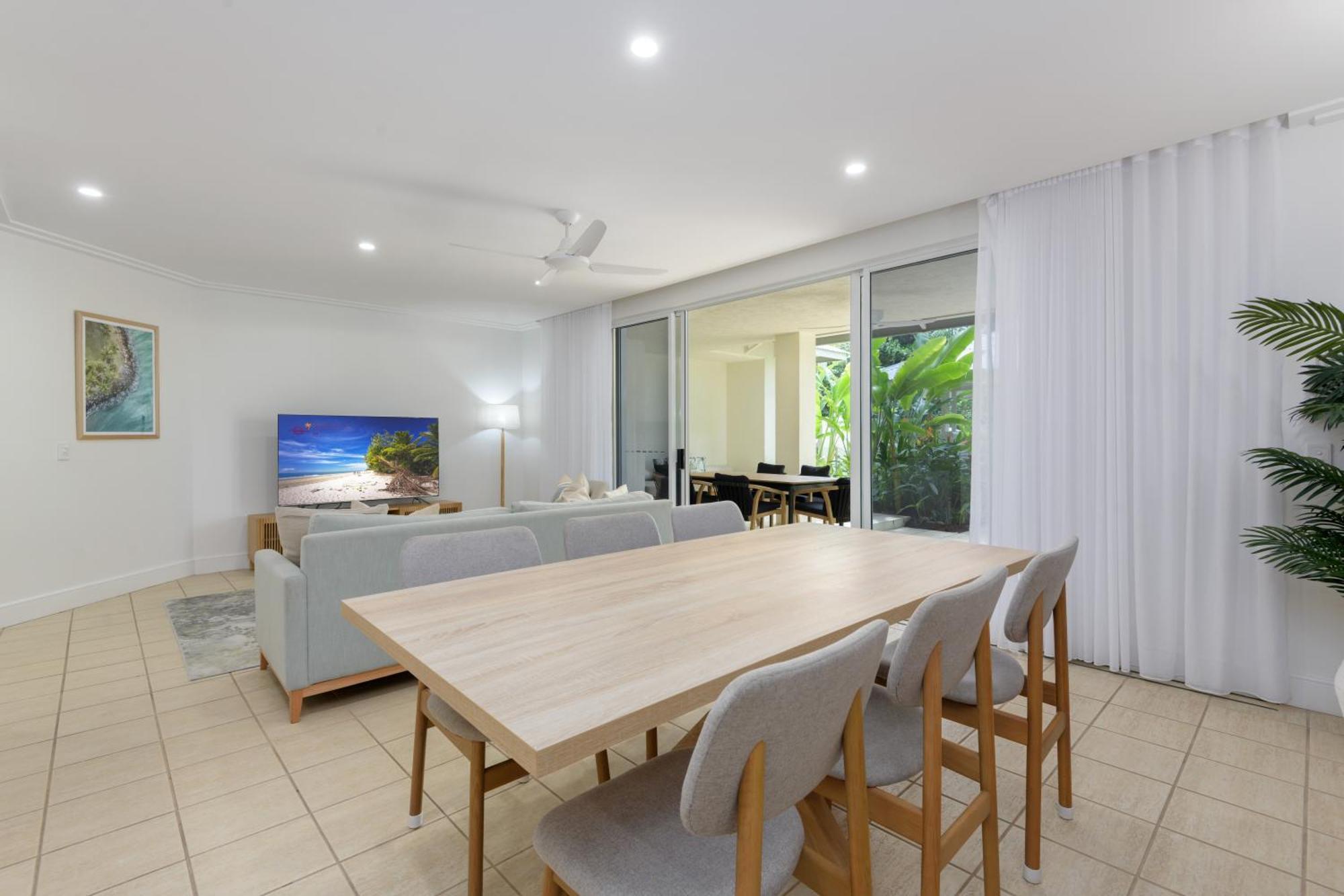 Mandalay Luxury Beachfront Apartments Port Douglas Dış mekan fotoğraf