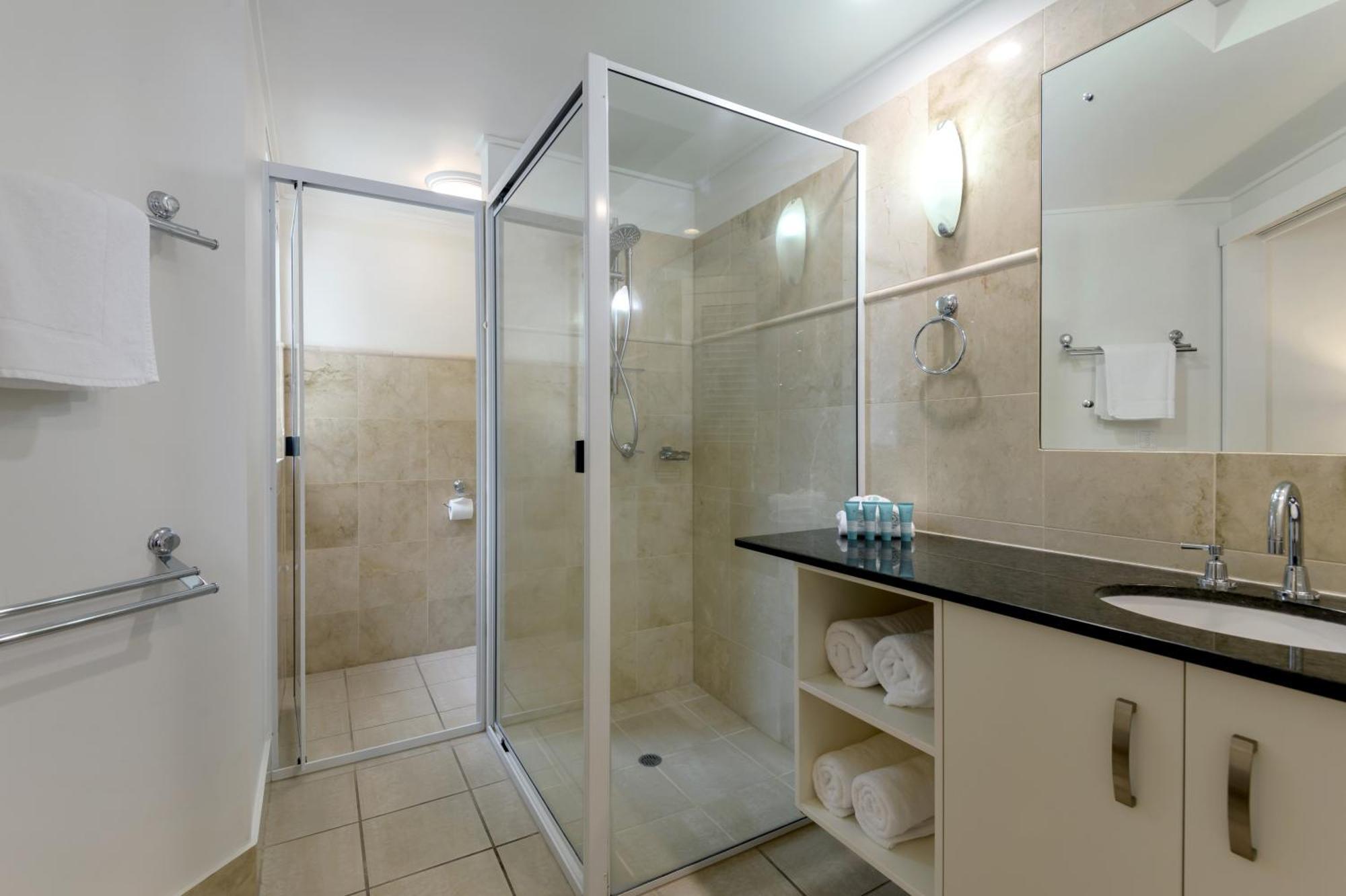 Mandalay Luxury Beachfront Apartments Port Douglas Dış mekan fotoğraf